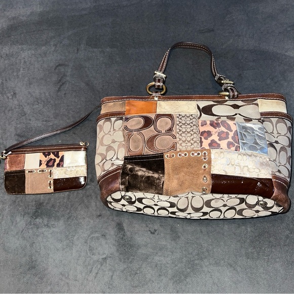 The Coach F12843 Patchwork Shoulder Bag - Picture 5 of 12
